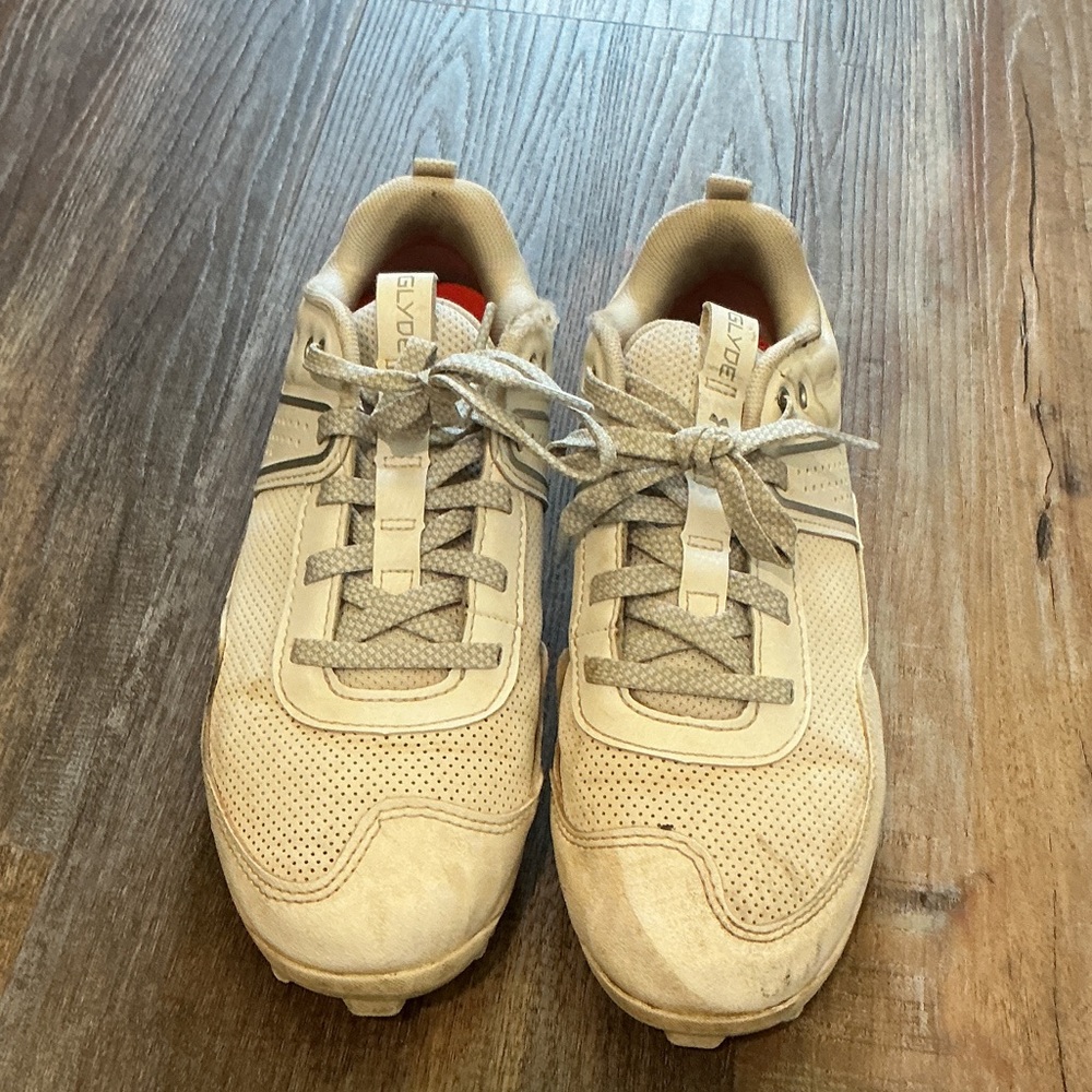 Under Armour Kids Softball Cleats